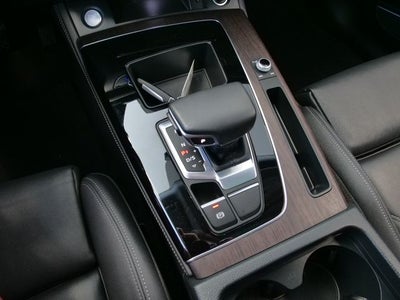 2024 Audi Q5 45 S line Premium quattro