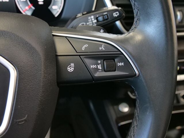2024 Audi Q5 45 S line Premium quattro