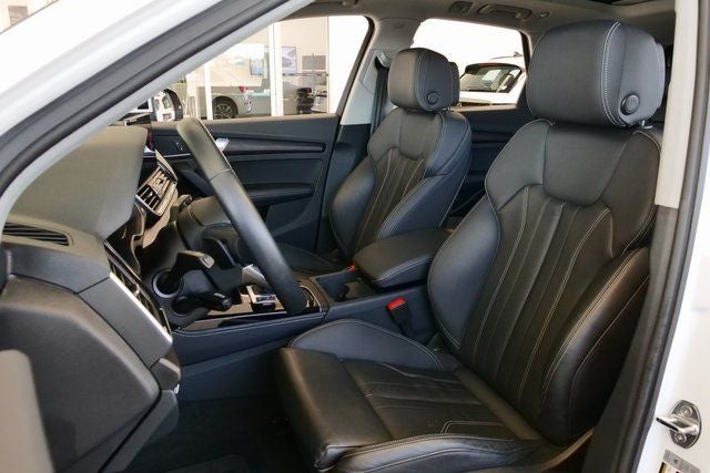 2024 Audi Q5 45 S line Premium Plus quattro