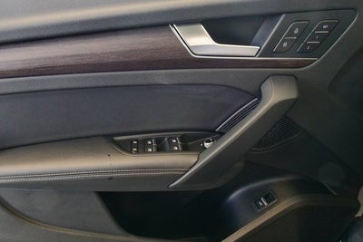 2024 Audi Q5 45 S line Premium Plus quattro