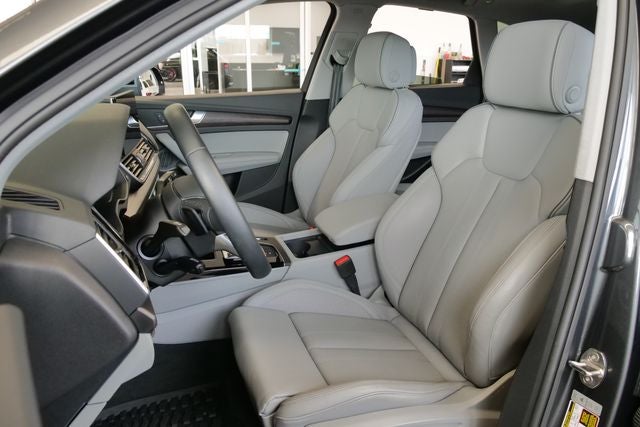 2025 Audi Q5 45 S line Premium Plus quattro