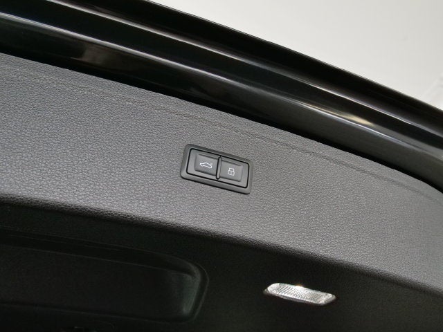 2023 Audi Q5 45 S line Premium Plus quattro