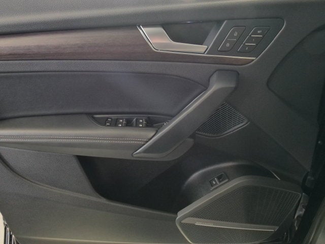 2023 Audi Q5 45 S line Premium Plus quattro