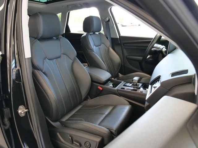2024 Audi Q5 45 S line Premium quattro