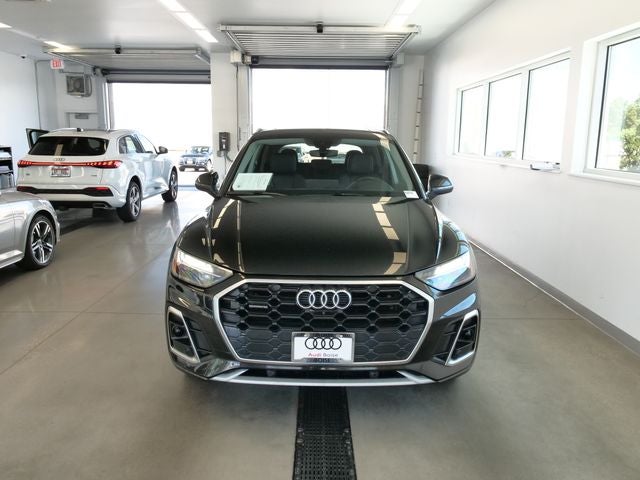 2024 Audi Q5 45 S line Premium quattro