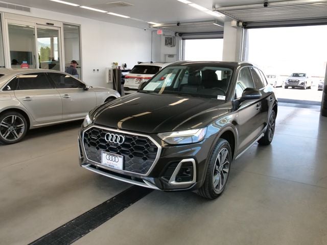 2024 Audi Q5 45 S line Premium quattro