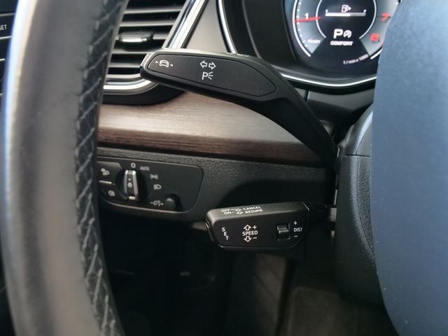 2024 Audi Q5 45 S line Premium quattro