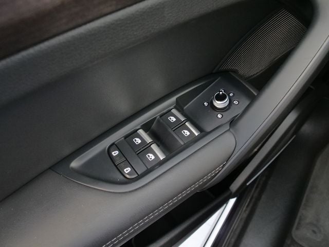 2024 Audi Q5 45 S line Premium quattro