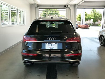 2024 Audi Q5 45 S line Premium quattro