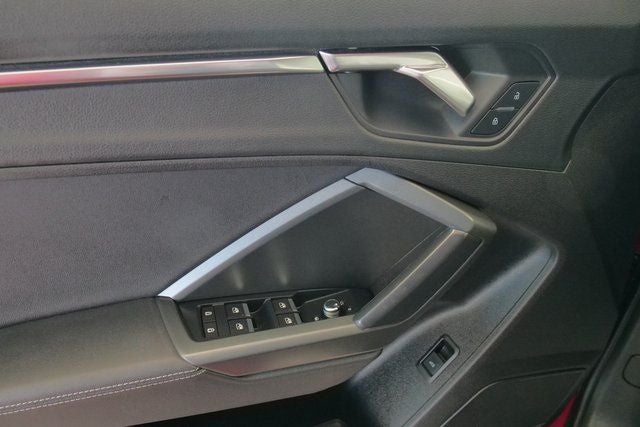 2020 Audi Q3 Premium Plus S line quattro