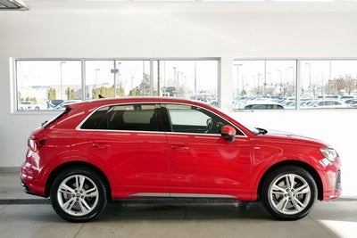 2020 Audi Q3 Premium Plus S line quattro