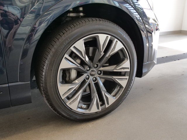 2026 Audi Q8 55 Premium Plus quattro