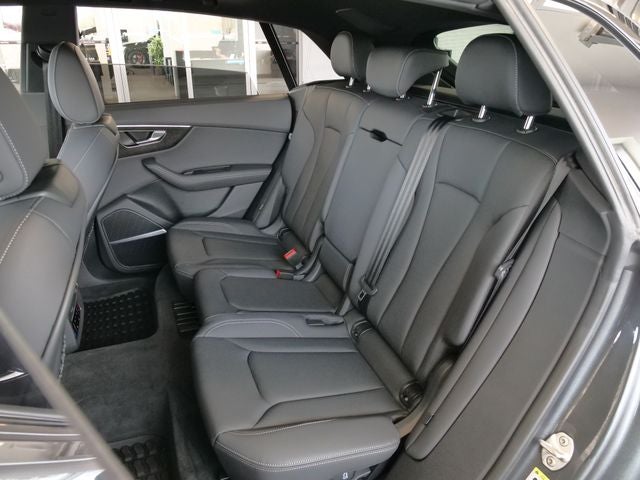 2025 Audi Q8 55 Premium Plus quattro