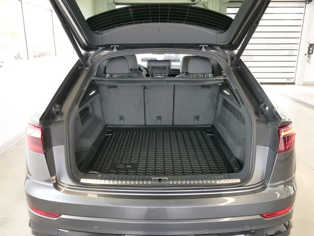 2025 Audi Q8 55 Premium Plus quattro