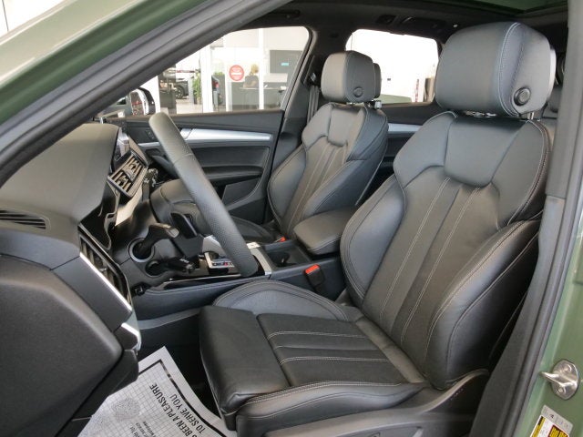 2025 Audi Q5 45 S line Prestige quattro