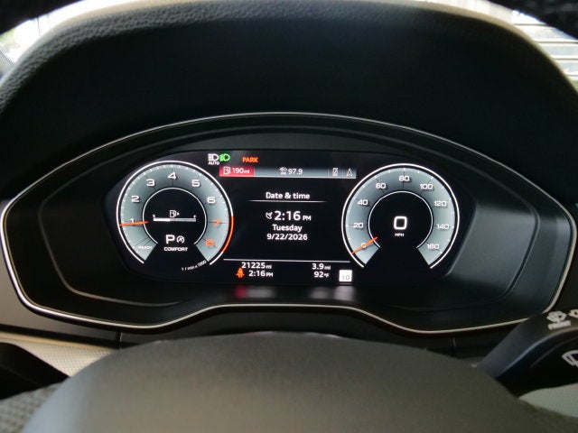 2025 Audi Q5 45 S line Prestige quattro
