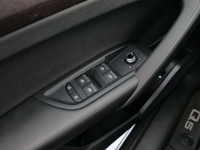 2024 Audi Q5 e 55 Premium S Line