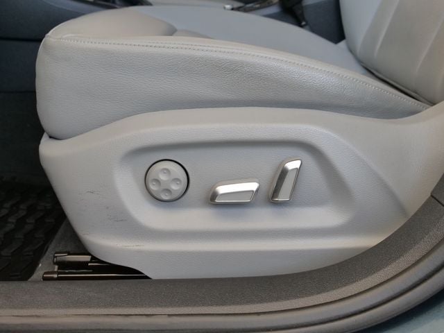 2018 Audi Q3 2.0T Premium Plus quattro