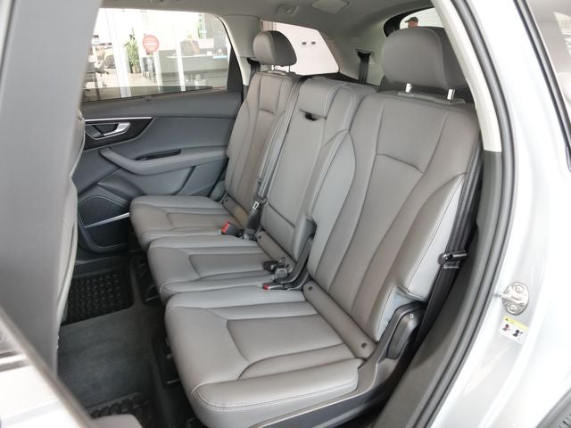 2026 Audi Q7 55 Premium Plus quattro