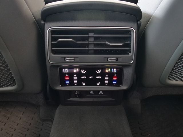 2026 Audi Q7 55 Premium Plus quattro