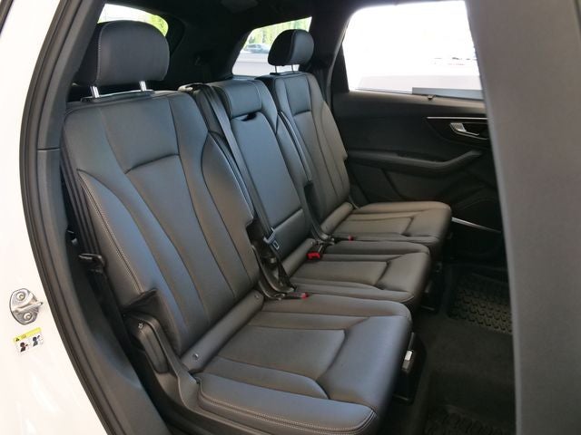 2025 Audi Q7 55 Premium Plus quattro