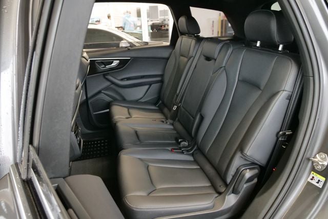 2025 Audi Q7 55 Premium Plus quattro