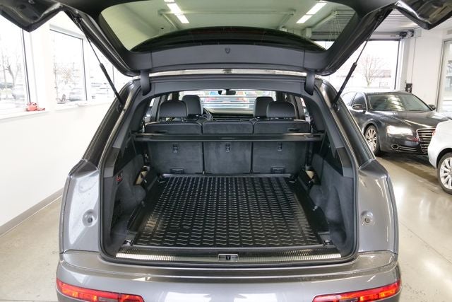 2025 Audi Q7 55 Premium Plus quattro