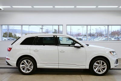 2024 Audi Q7 55 Premium Plus quattro