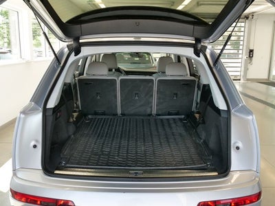 2022 Audi Q7 55 Prestige quattro