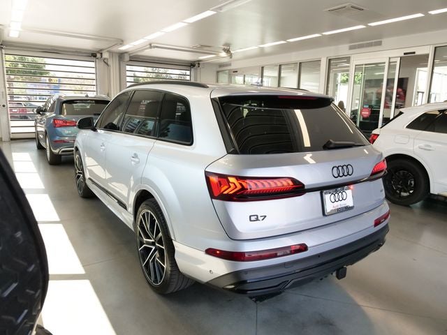 2022 Audi Q7 55 Prestige quattro
