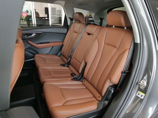 2022 Audi Q7 55 Prestige quattro