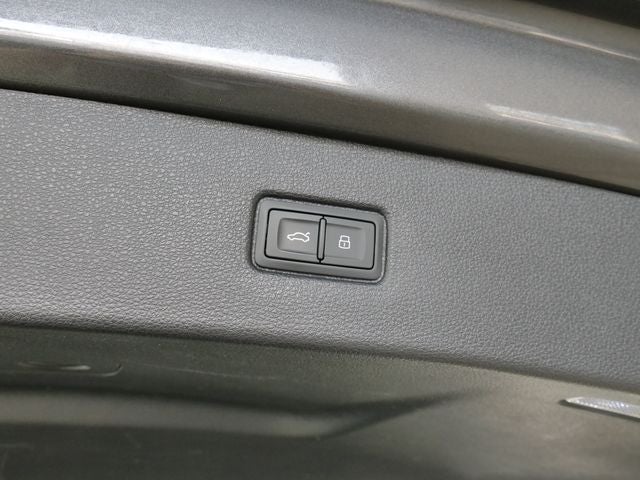 2022 Audi Q7 55 Prestige quattro