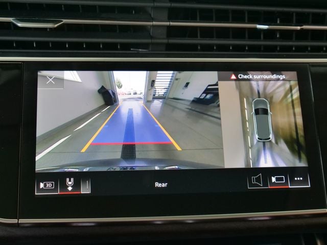 2022 Audi Q7 55 Prestige quattro