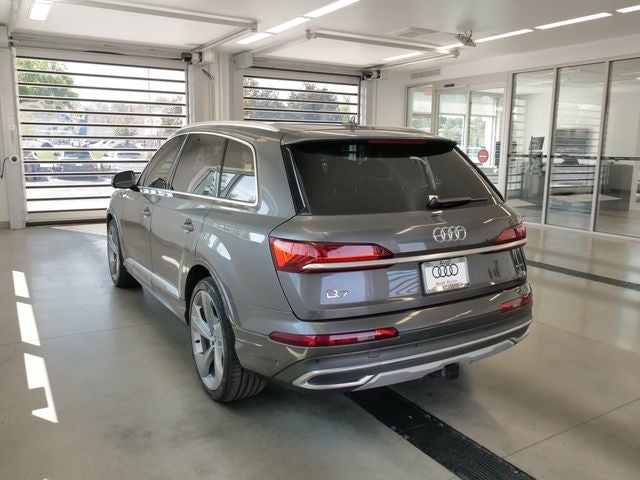 2022 Audi Q7 55 Prestige quattro