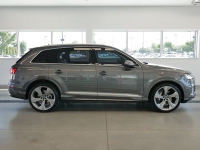 2022 Audi Q7 55 Prestige quattro