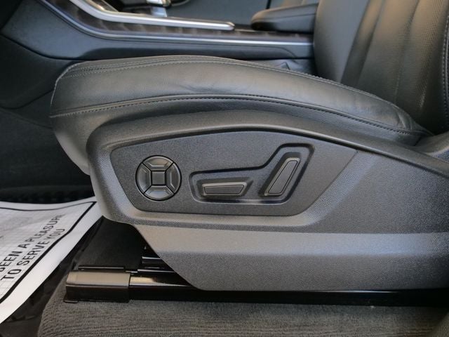 2023 Audi Q7 55 Prestige quattro