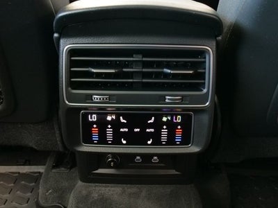 2023 Audi Q7 55 Prestige quattro