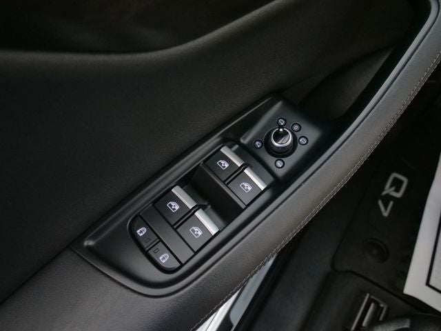 2023 Audi Q7 55 Prestige quattro