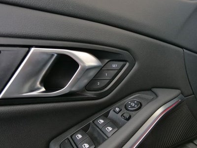 2025 BMW 3 Series 330i xDrive