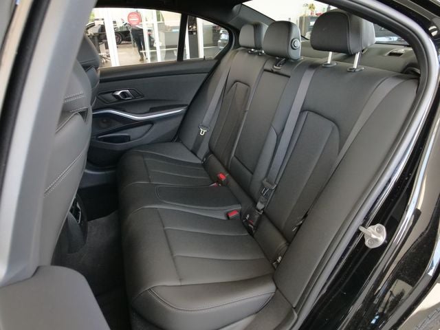 2025 BMW 3 Series 330i xDrive