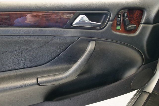 2002 Mercedes-Benz CLK CLK 320 Base