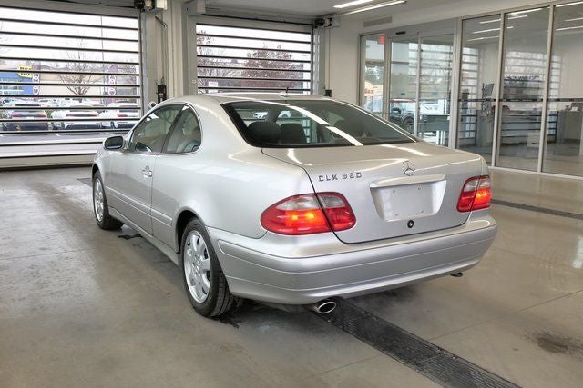 2002 Mercedes-Benz CLK CLK 320 Base