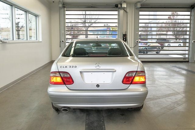 2002 Mercedes-Benz CLK CLK 320 Base