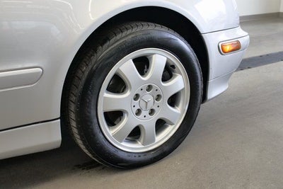 2002 Mercedes-Benz CLK CLK 320 Base