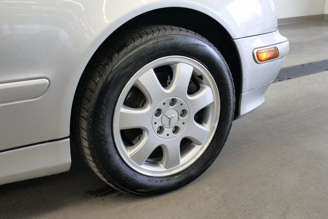 2002 Mercedes-Benz CLK CLK 320 Base