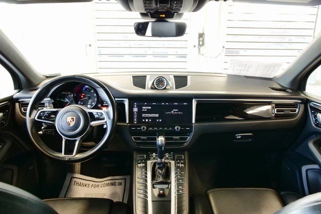 2021 Porsche Macan Base