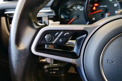 2021 Porsche Macan Base