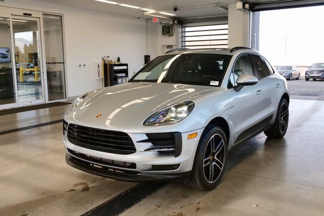 2021 Porsche Macan Base