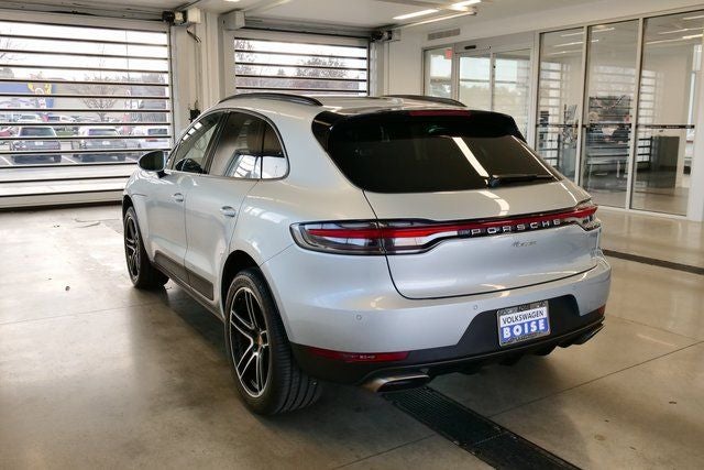 2021 Porsche Macan Base