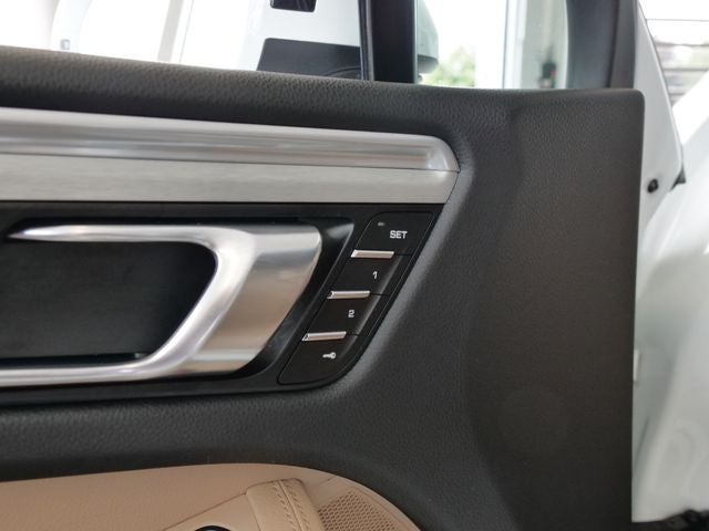 2019 Porsche Macan S